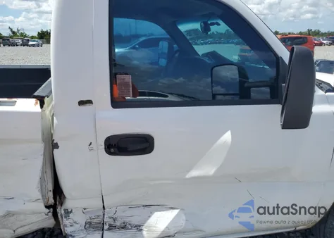 2004 Chevrolet Silverado C1500 z USA, uszkodzony, nr VIN 1GCEC14T64Z260010